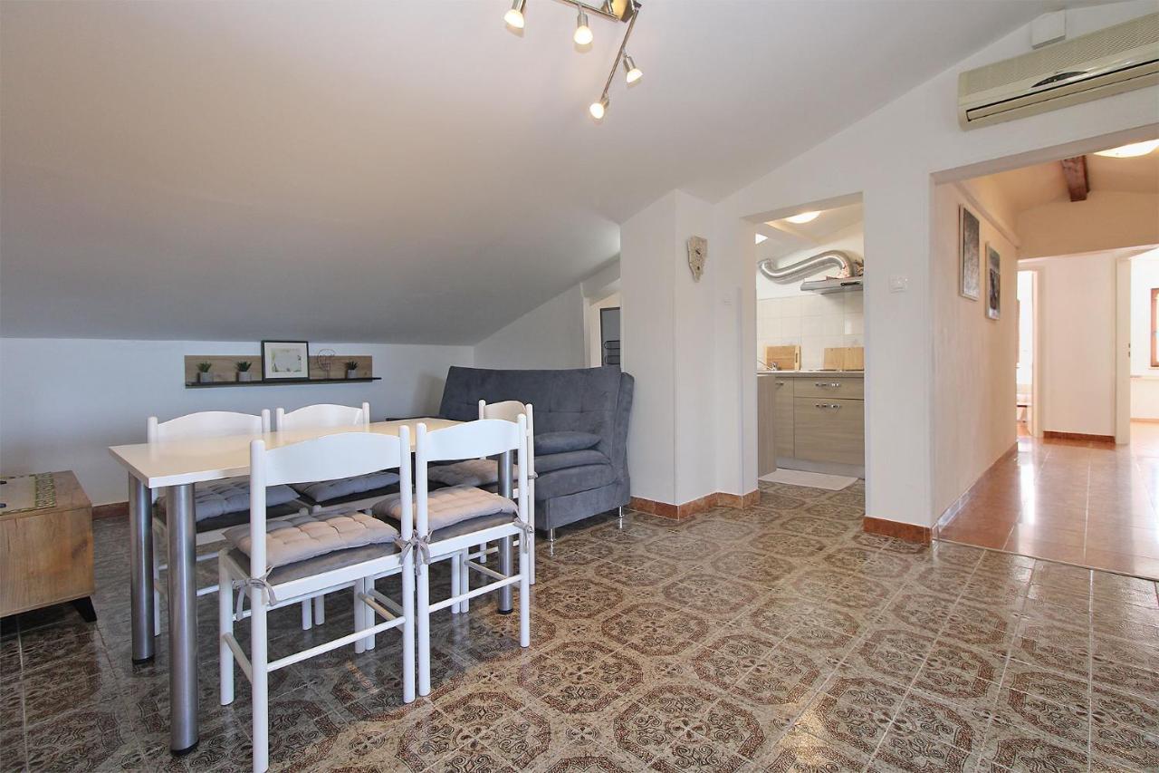 Apartment Nada 1451 Fažana Kültér fotó